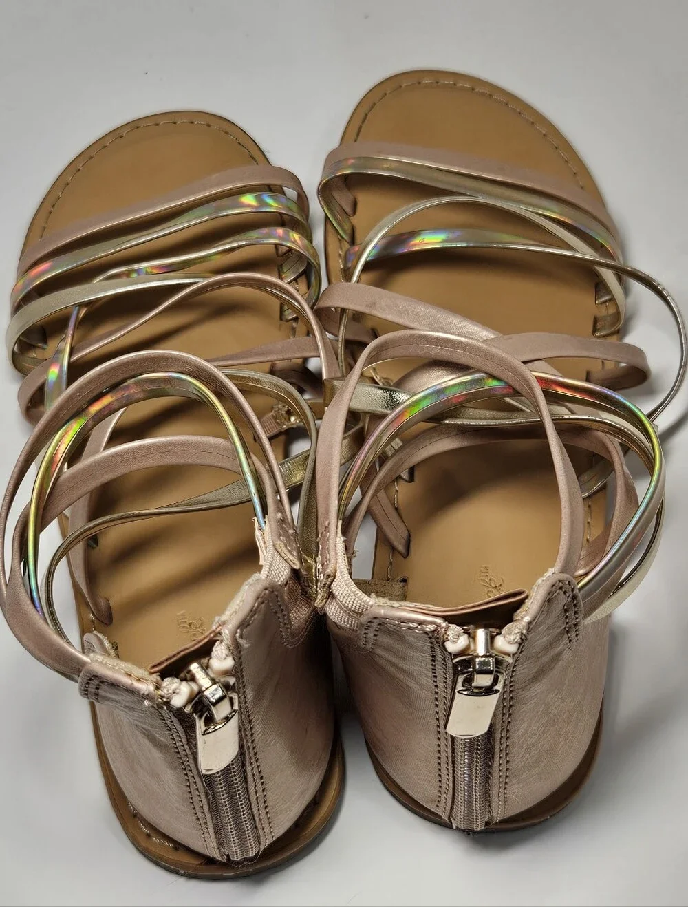 Cat & Jack Girls Dion Gladiator Sandals Size 3 Rose Gold Metallic Strappy Zip